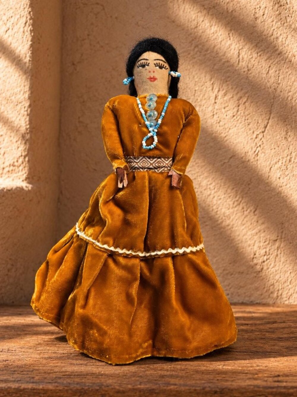 Alice Mokie Signed Navajo Cloth Doll, Vintage Dine Artist, Gold Velvet Dress, Na